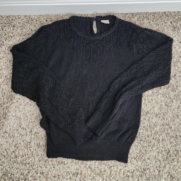 Vintage Y2K Black Sweater Scallop Keyhole Large Gothic Victorian Romantic - Picture 1 of 5
